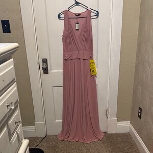 Chic Mauve Sleeveless Maxi Dress
